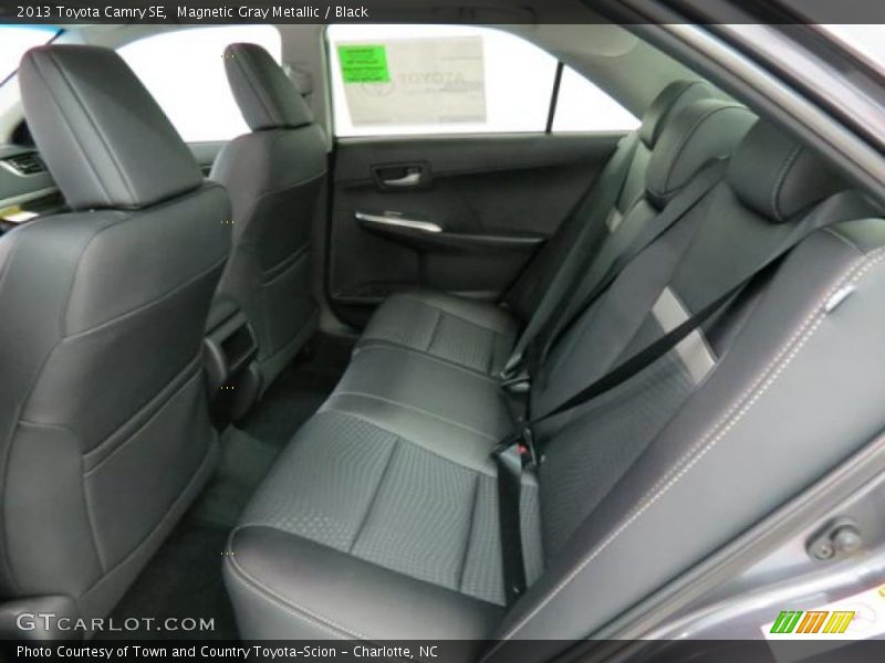 Magnetic Gray Metallic / Black 2013 Toyota Camry SE