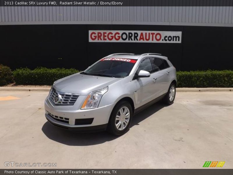 Radiant Silver Metallic / Ebony/Ebony 2013 Cadillac SRX Luxury FWD