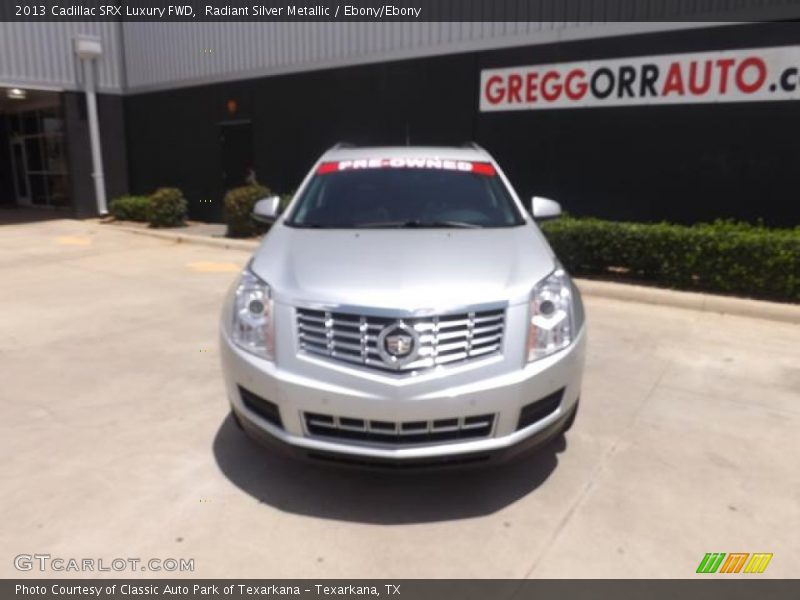 Radiant Silver Metallic / Ebony/Ebony 2013 Cadillac SRX Luxury FWD