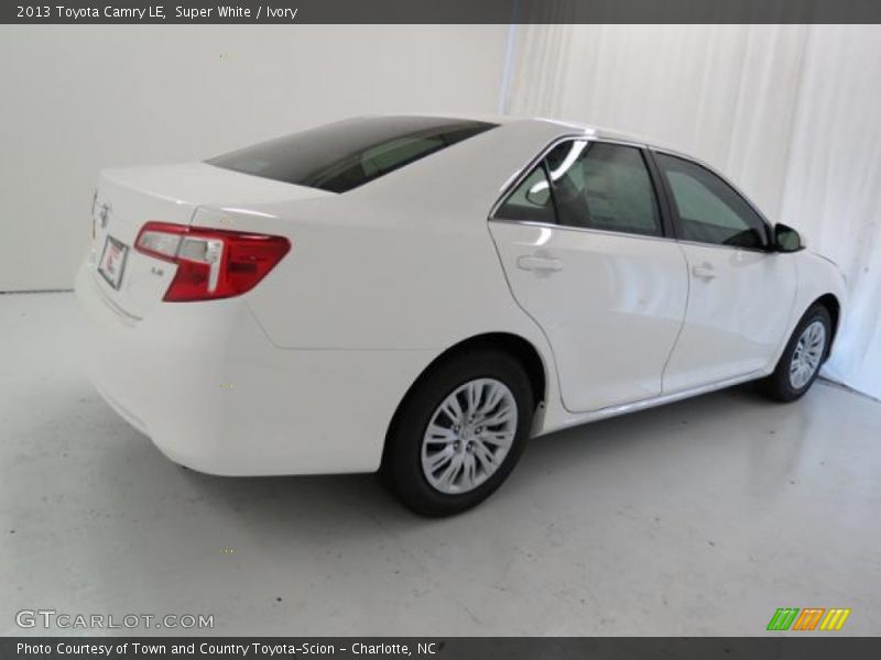 Super White / Ivory 2013 Toyota Camry LE