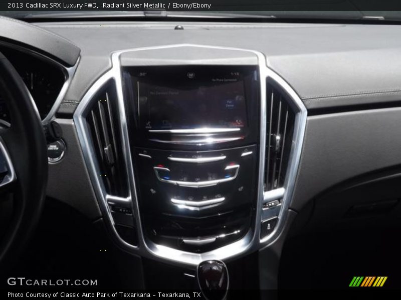 Radiant Silver Metallic / Ebony/Ebony 2013 Cadillac SRX Luxury FWD