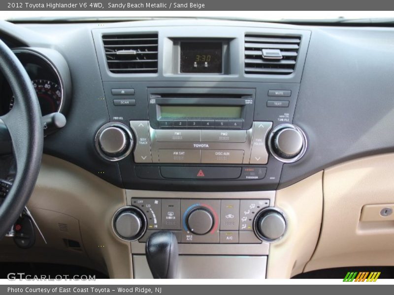 Sandy Beach Metallic / Sand Beige 2012 Toyota Highlander V6 4WD