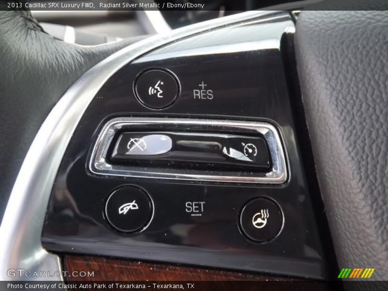 Radiant Silver Metallic / Ebony/Ebony 2013 Cadillac SRX Luxury FWD