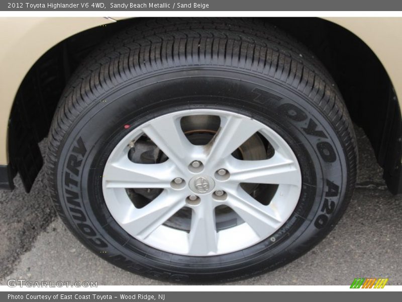 Sandy Beach Metallic / Sand Beige 2012 Toyota Highlander V6 4WD