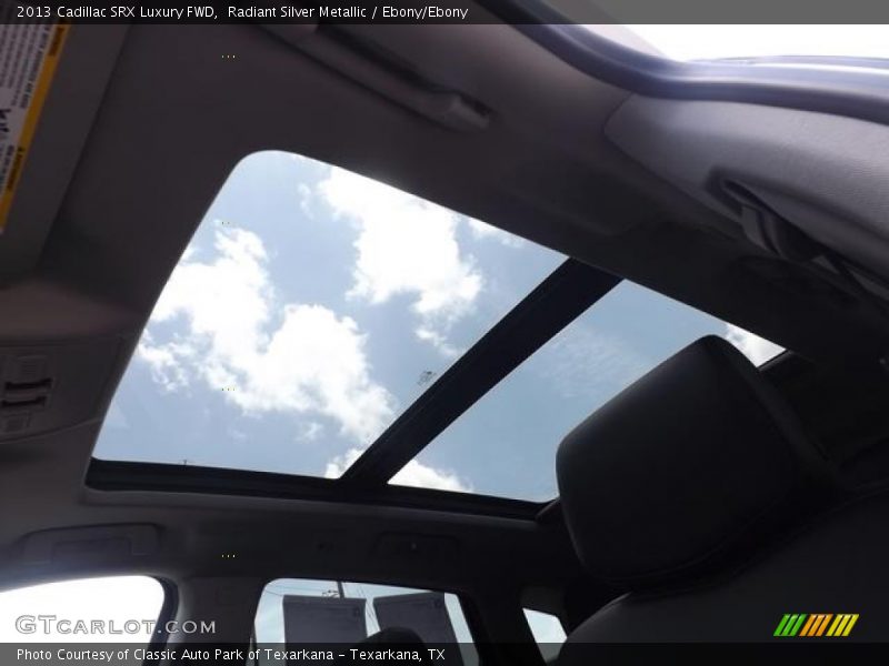 Radiant Silver Metallic / Ebony/Ebony 2013 Cadillac SRX Luxury FWD
