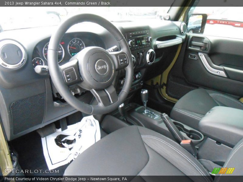Commando Green / Black 2013 Jeep Wrangler Sahara 4x4