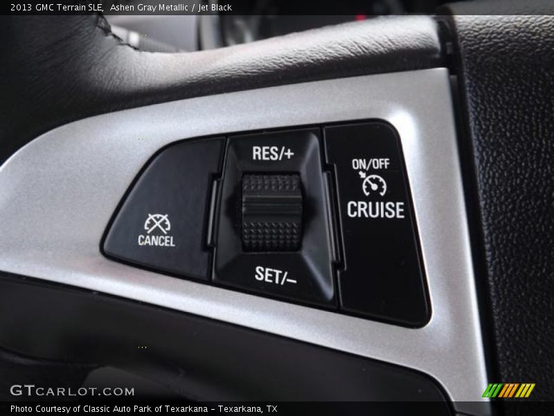 Ashen Gray Metallic / Jet Black 2013 GMC Terrain SLE