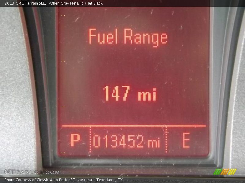 Ashen Gray Metallic / Jet Black 2013 GMC Terrain SLE