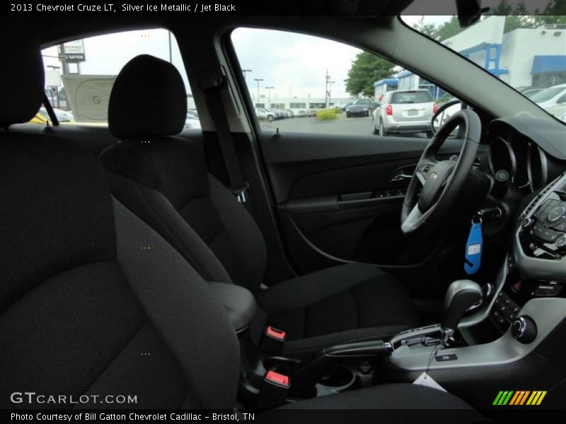 Silver Ice Metallic / Jet Black 2013 Chevrolet Cruze LT