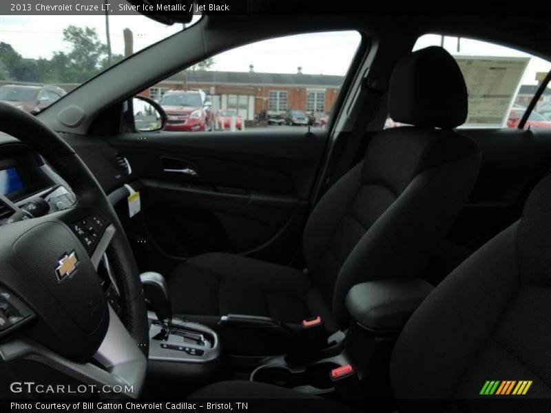 Silver Ice Metallic / Jet Black 2013 Chevrolet Cruze LT