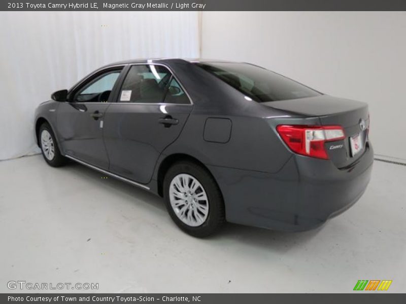 Magnetic Gray Metallic / Light Gray 2013 Toyota Camry Hybrid LE