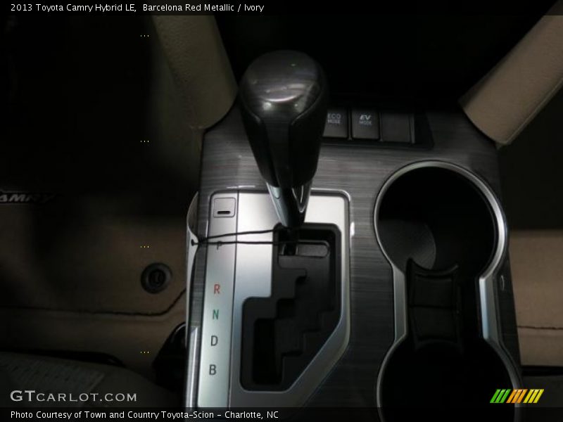 Barcelona Red Metallic / Ivory 2013 Toyota Camry Hybrid LE