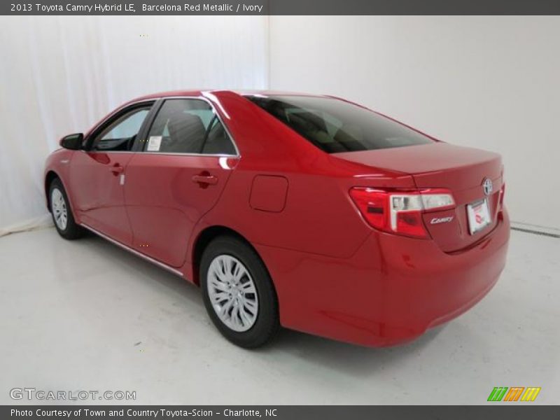 Barcelona Red Metallic / Ivory 2013 Toyota Camry Hybrid LE