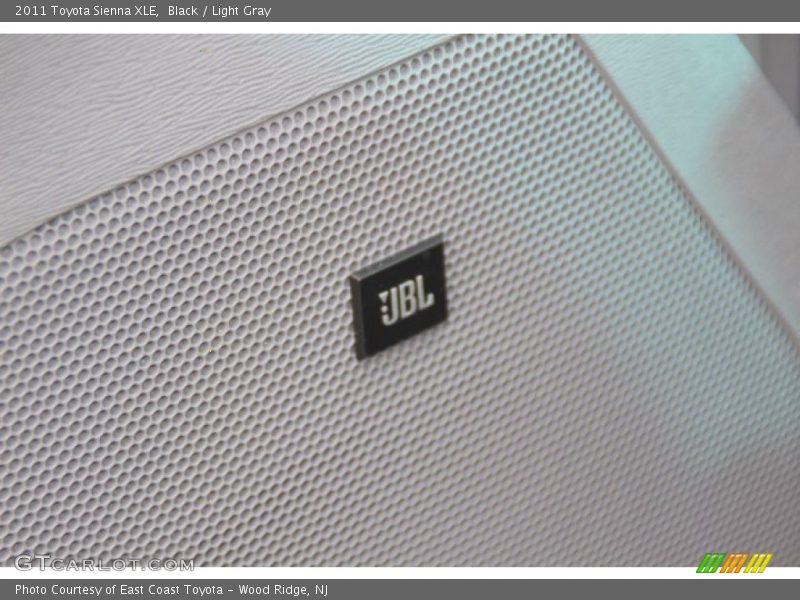 Black / Light Gray 2011 Toyota Sienna XLE