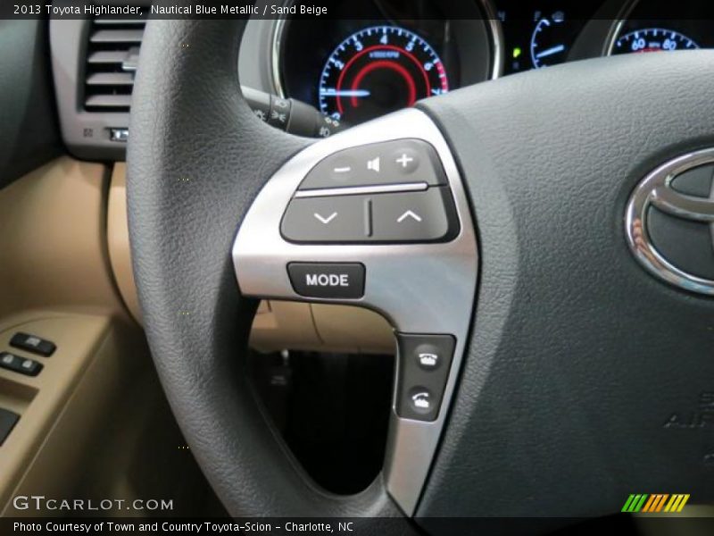Nautical Blue Metallic / Sand Beige 2013 Toyota Highlander