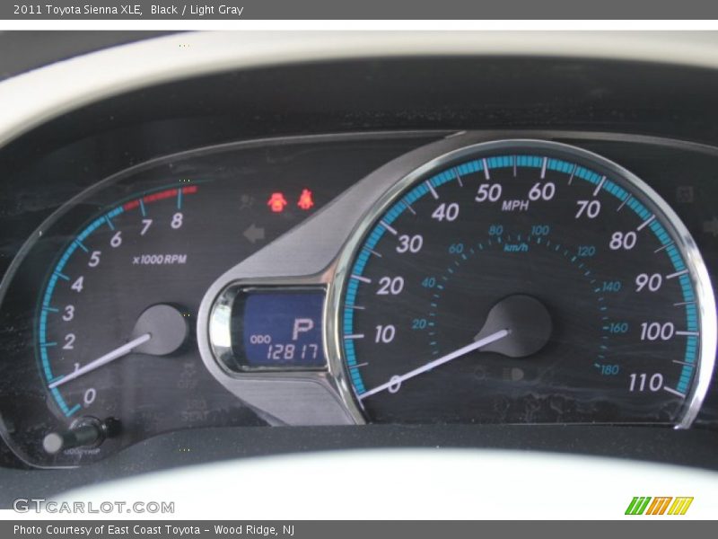 Black / Light Gray 2011 Toyota Sienna XLE