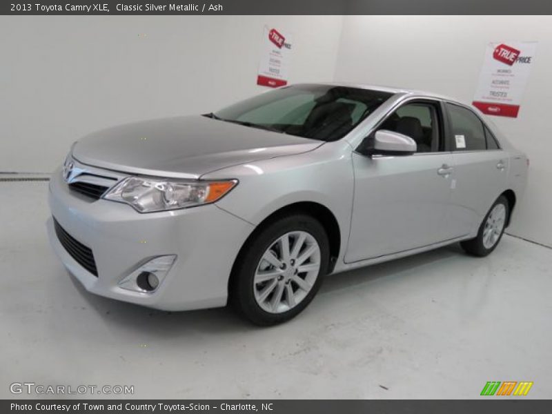 Classic Silver Metallic / Ash 2013 Toyota Camry XLE