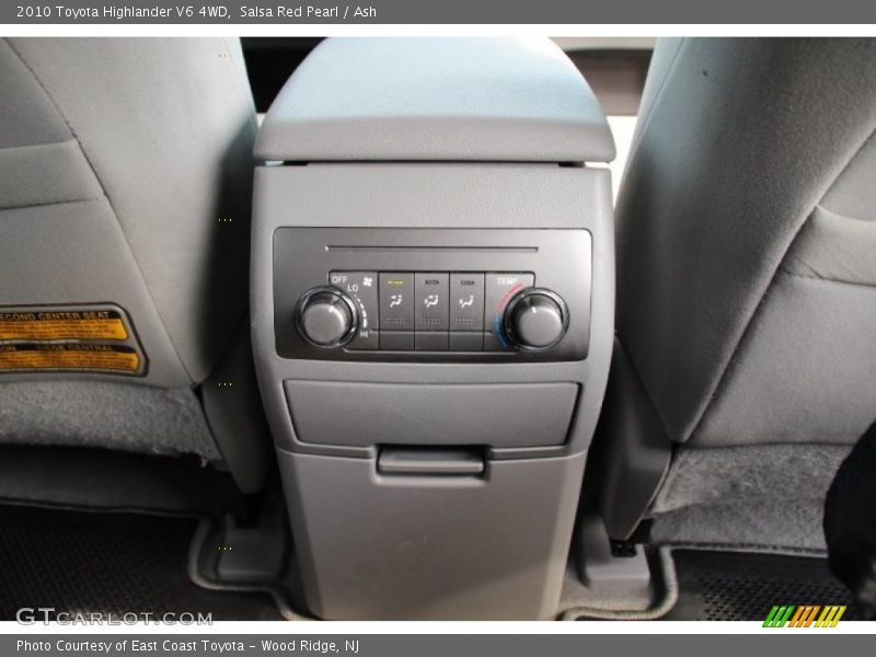 Salsa Red Pearl / Ash 2010 Toyota Highlander V6 4WD