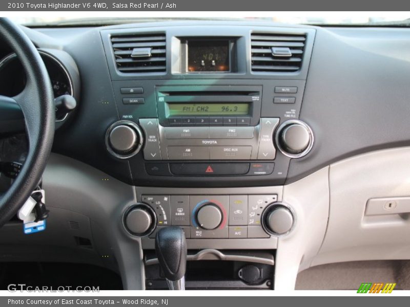 Salsa Red Pearl / Ash 2010 Toyota Highlander V6 4WD