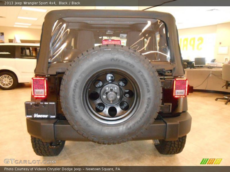 Black / Black 2013 Jeep Wrangler Sport 4x4