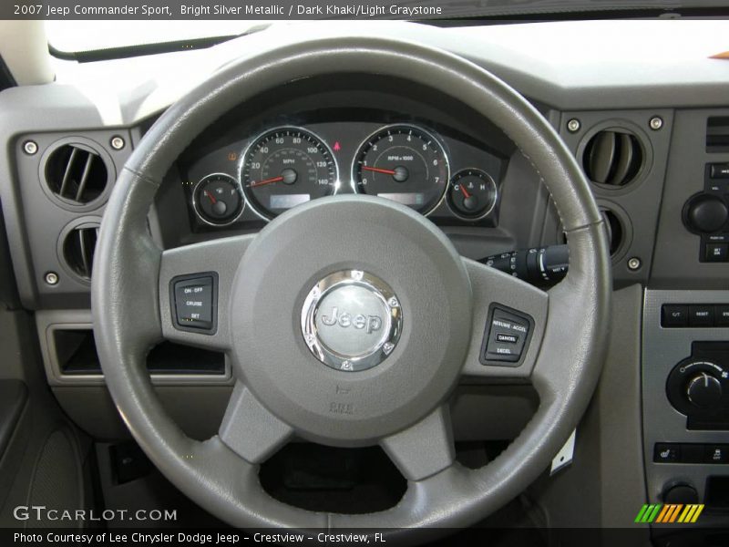 Bright Silver Metallic / Dark Khaki/Light Graystone 2007 Jeep Commander Sport