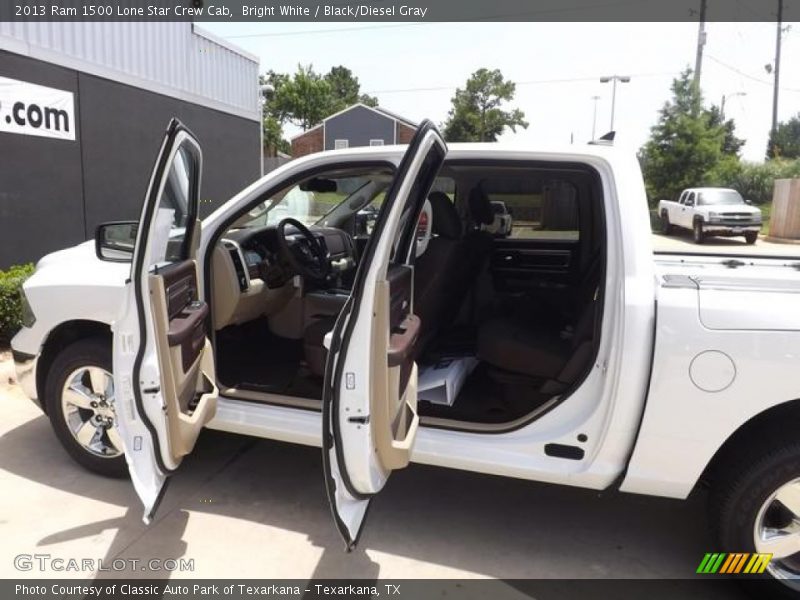 Bright White / Black/Diesel Gray 2013 Ram 1500 Lone Star Crew Cab