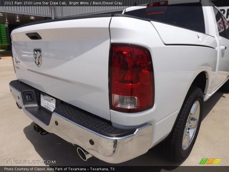 Bright White / Black/Diesel Gray 2013 Ram 1500 Lone Star Crew Cab