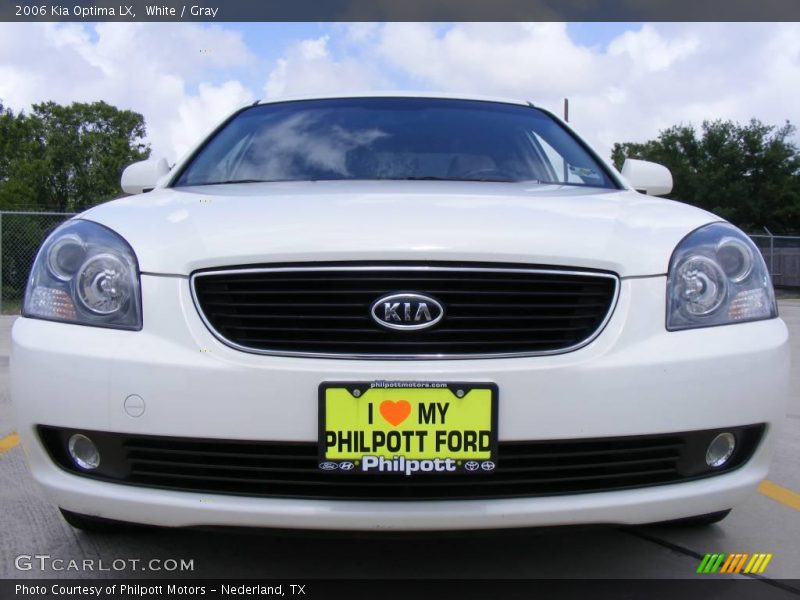 White / Gray 2006 Kia Optima LX