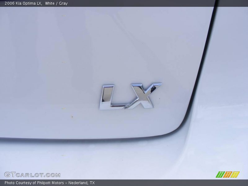 White / Gray 2006 Kia Optima LX