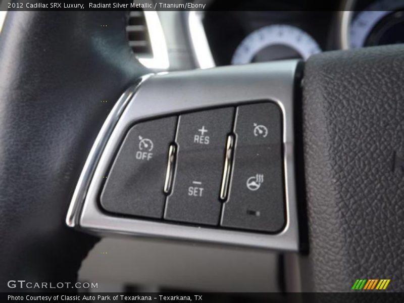 Radiant Silver Metallic / Titanium/Ebony 2012 Cadillac SRX Luxury
