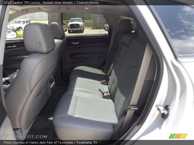 Radiant Silver Metallic / Titanium/Ebony 2012 Cadillac SRX Luxury