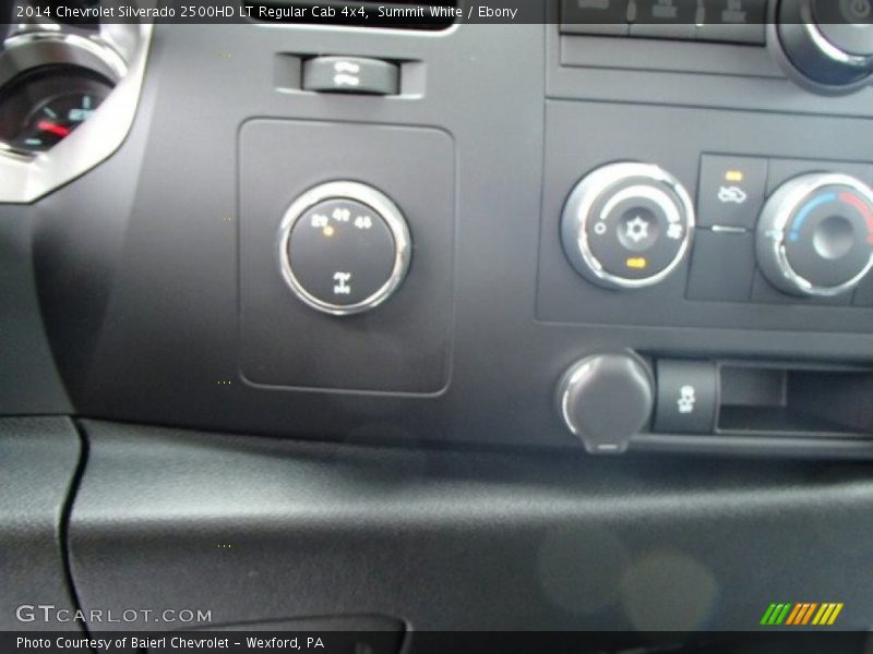 Controls of 2014 Silverado 2500HD LT Regular Cab 4x4