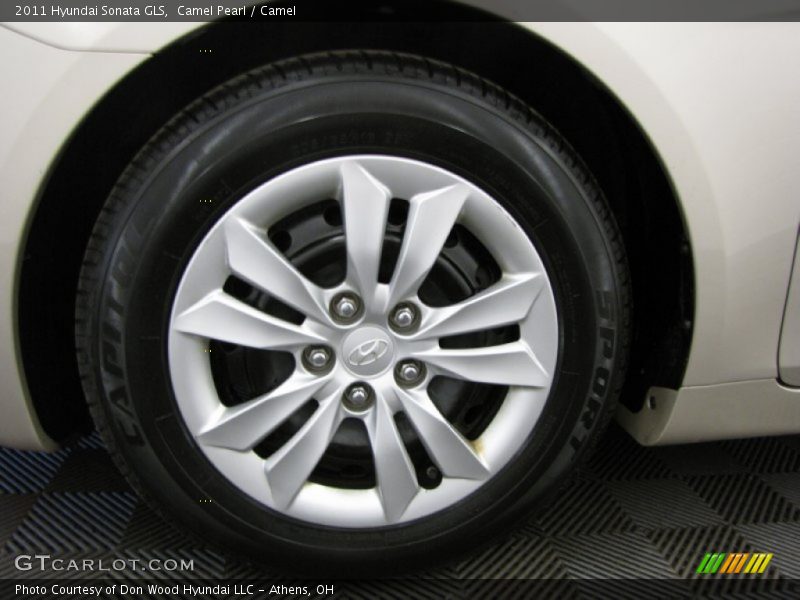 Camel Pearl / Camel 2011 Hyundai Sonata GLS