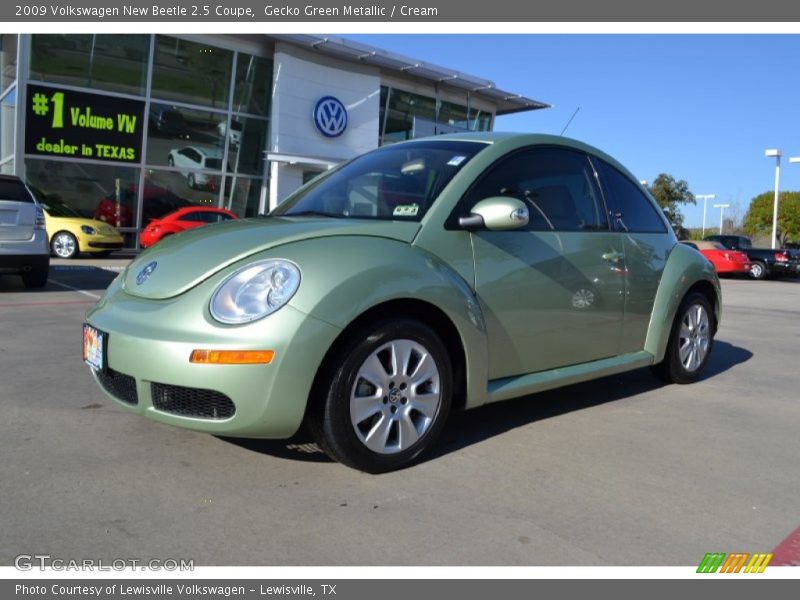 Gecko Green Metallic / Cream 2009 Volkswagen New Beetle 2.5 Coupe