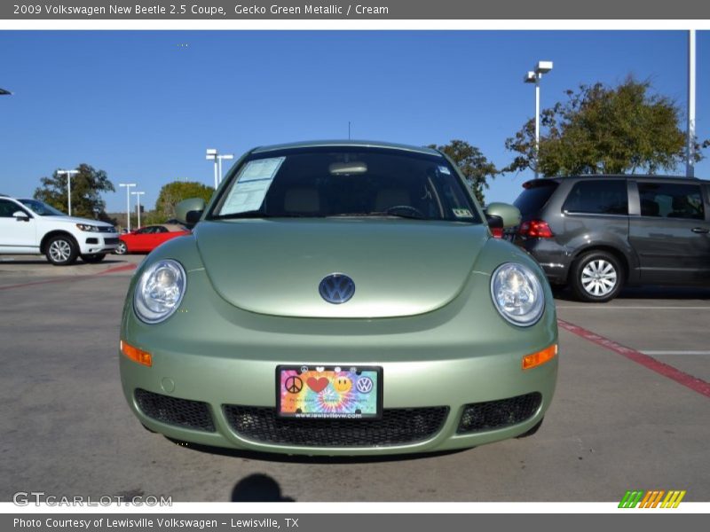 Gecko Green Metallic / Cream 2009 Volkswagen New Beetle 2.5 Coupe