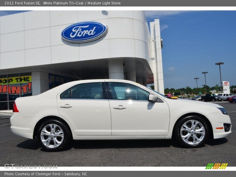 White Platinum Tri-Coat / Medium Light Stone 2012 Ford Fusion SE