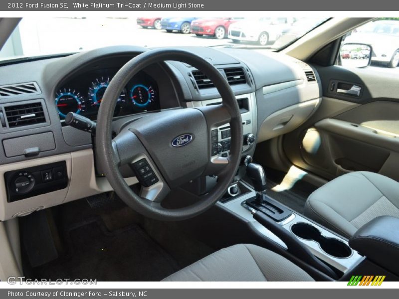 White Platinum Tri-Coat / Medium Light Stone 2012 Ford Fusion SE