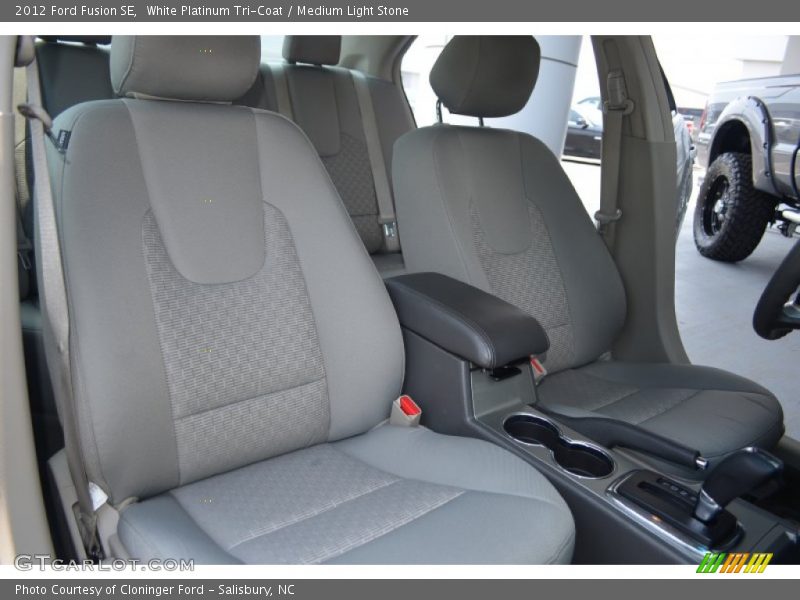 White Platinum Tri-Coat / Medium Light Stone 2012 Ford Fusion SE
