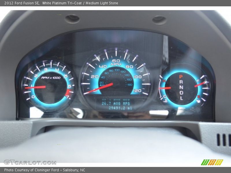 White Platinum Tri-Coat / Medium Light Stone 2012 Ford Fusion SE