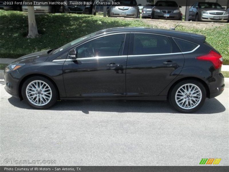 Tuxedo Black / Charcoal Black 2013 Ford Focus Titanium Hatchback