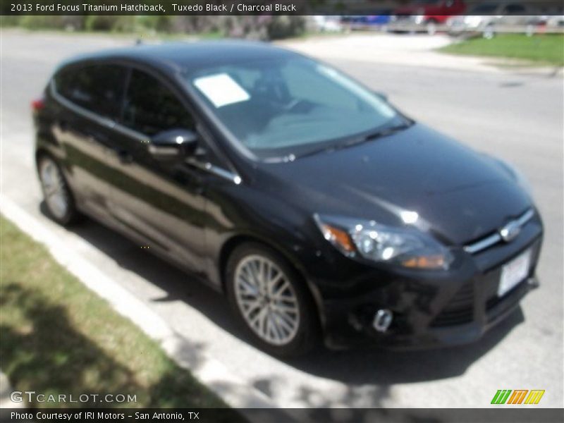 Tuxedo Black / Charcoal Black 2013 Ford Focus Titanium Hatchback