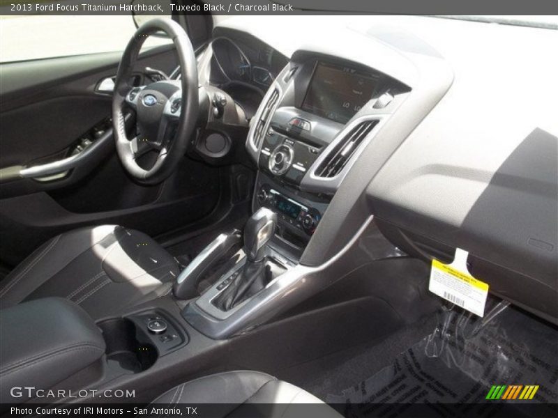 Tuxedo Black / Charcoal Black 2013 Ford Focus Titanium Hatchback
