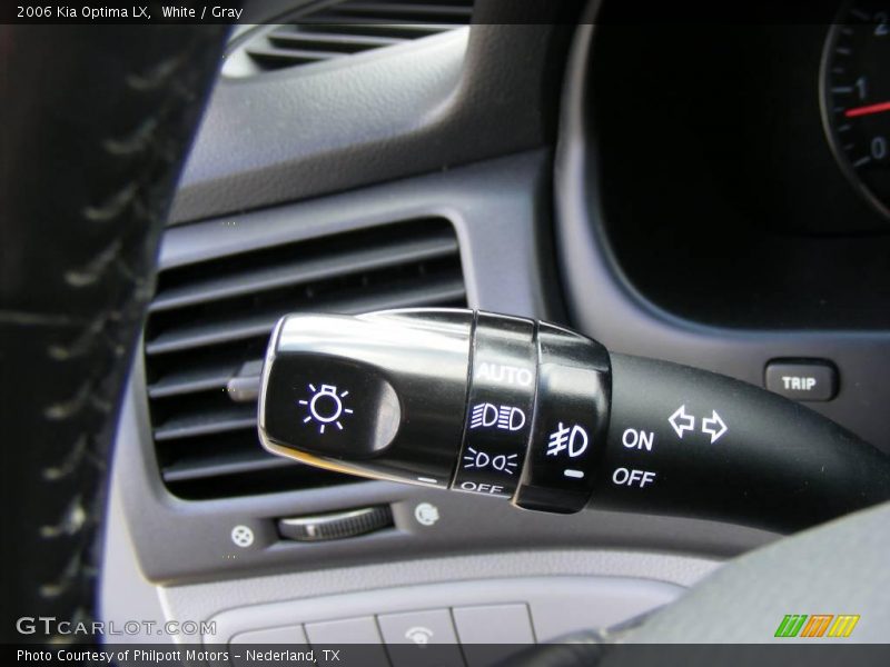 White / Gray 2006 Kia Optima LX