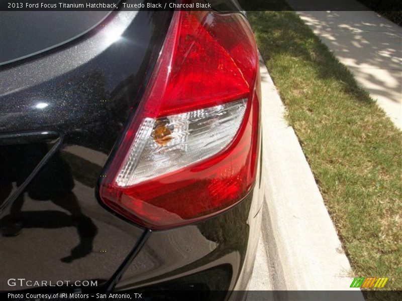 Tuxedo Black / Charcoal Black 2013 Ford Focus Titanium Hatchback