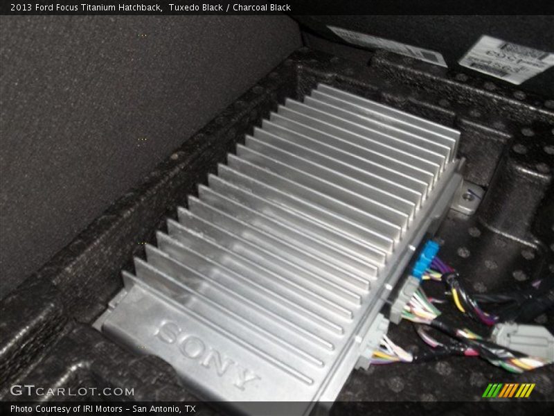 Tuxedo Black / Charcoal Black 2013 Ford Focus Titanium Hatchback