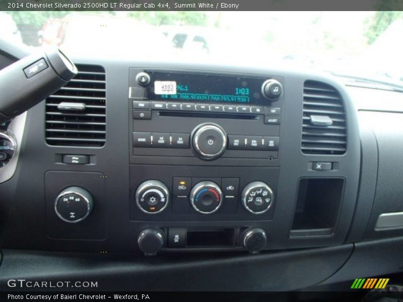 Controls of 2014 Silverado 2500HD LT Regular Cab 4x4