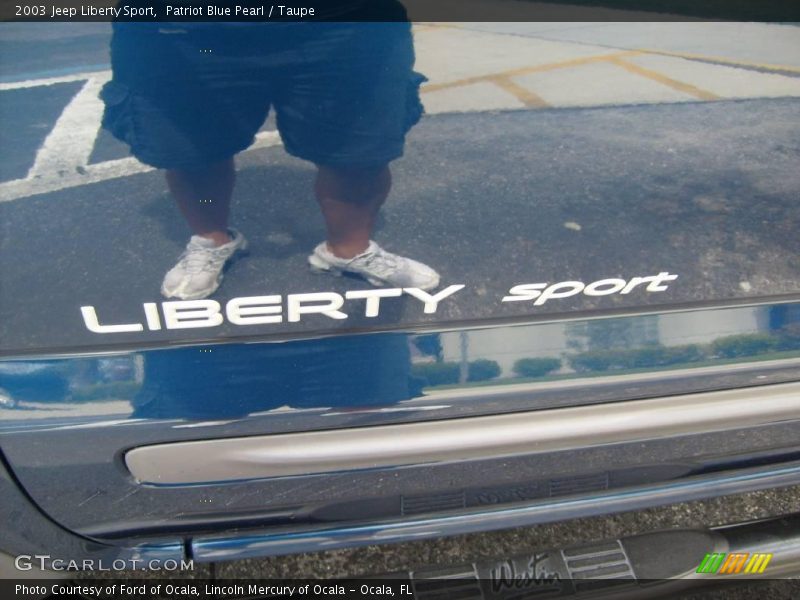 Patriot Blue Pearl / Taupe 2003 Jeep Liberty Sport