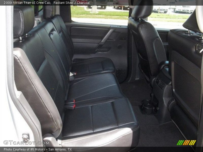 Radiant Silver / Charcoal 2009 Nissan Titan LE Crew Cab