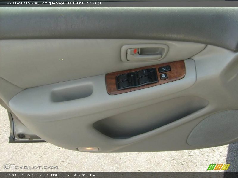 Antique Sage Pearl Metallic / Beige 1998 Lexus ES 300