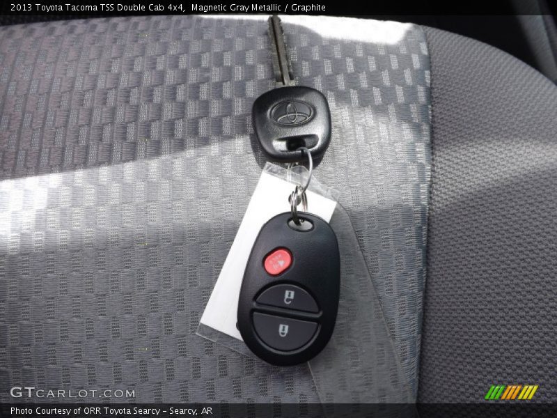 Magnetic Gray Metallic / Graphite 2013 Toyota Tacoma TSS Double Cab 4x4